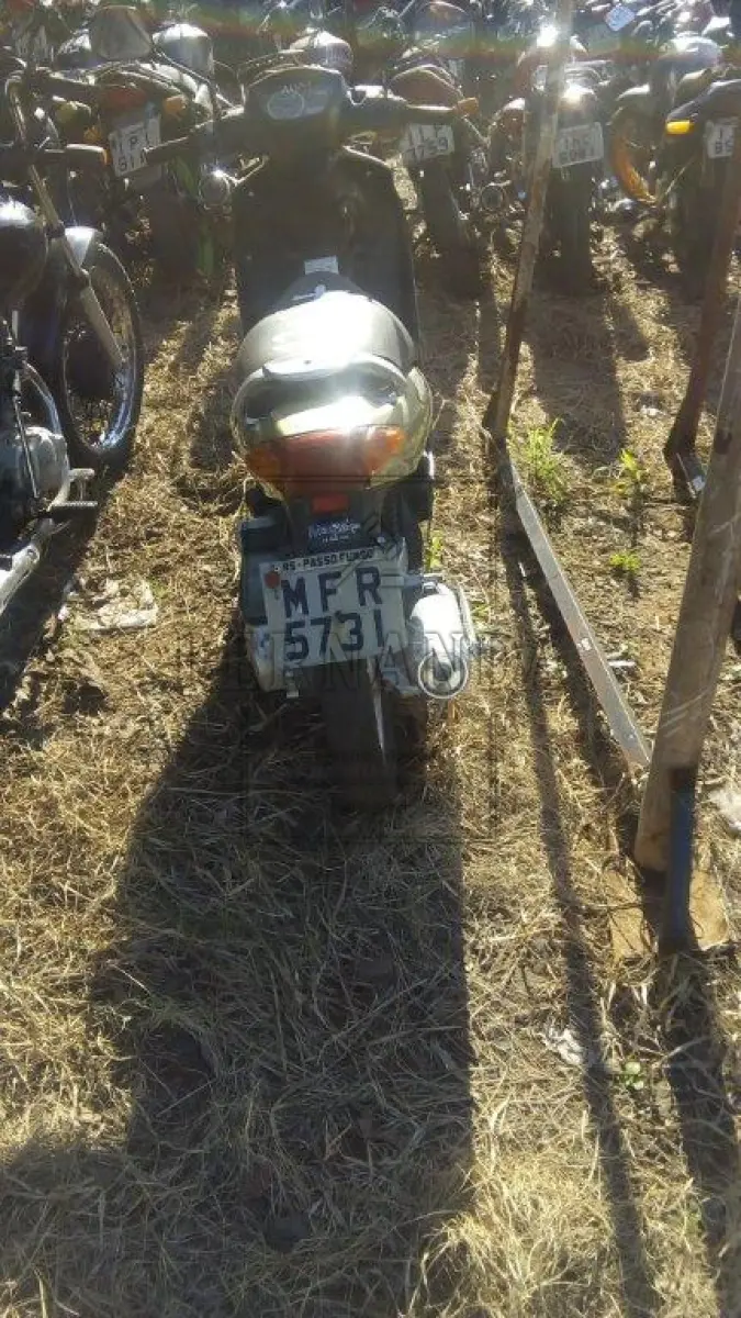 LOTE 2106