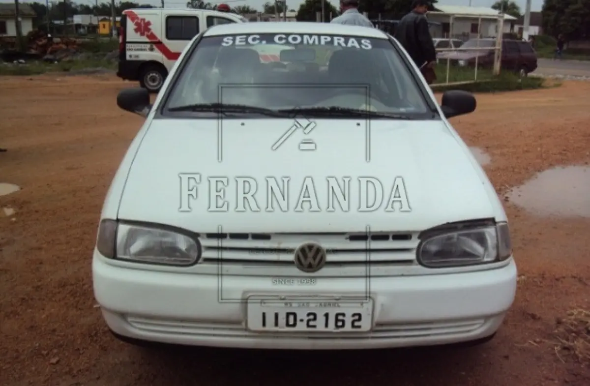 LOTE 011 - Uma Parati 1.8, 4 portas, ano 1998