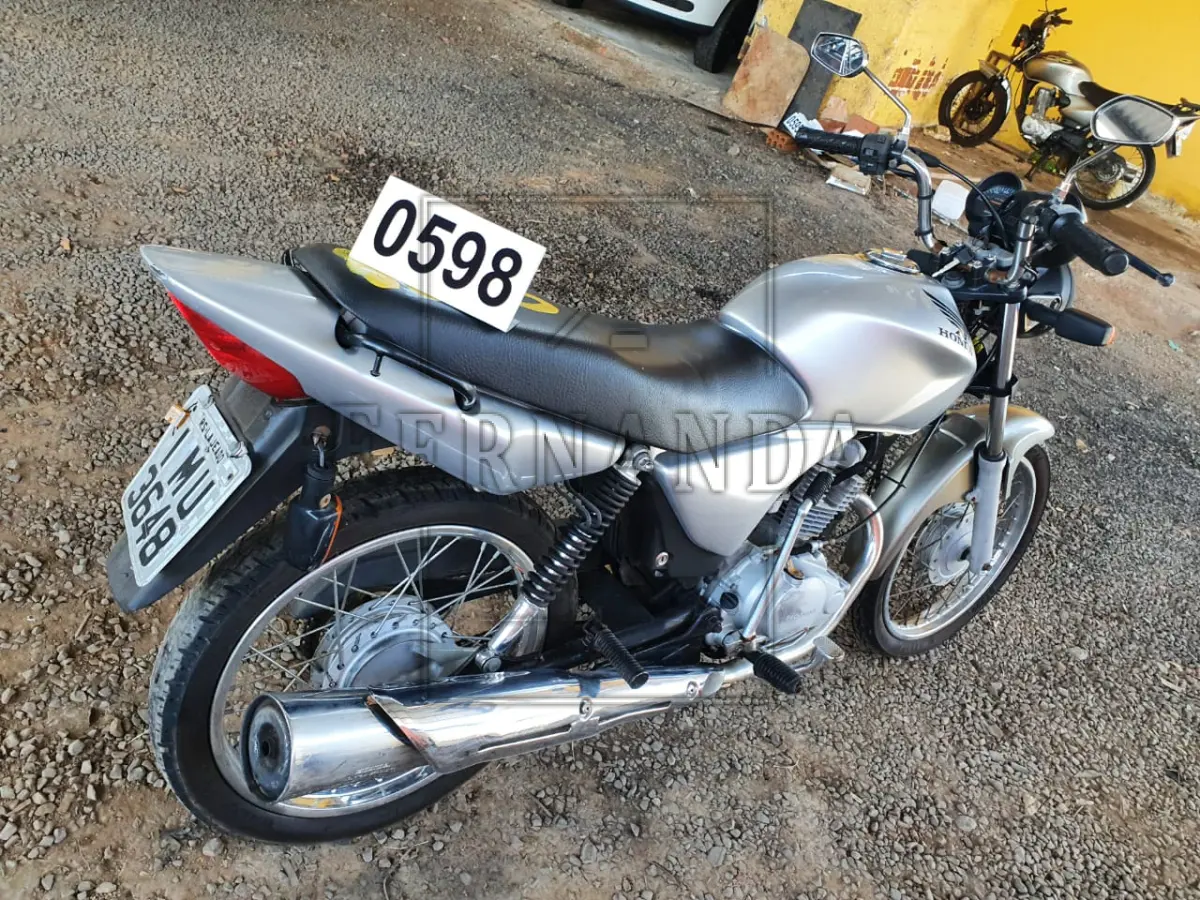 LOTE 0598