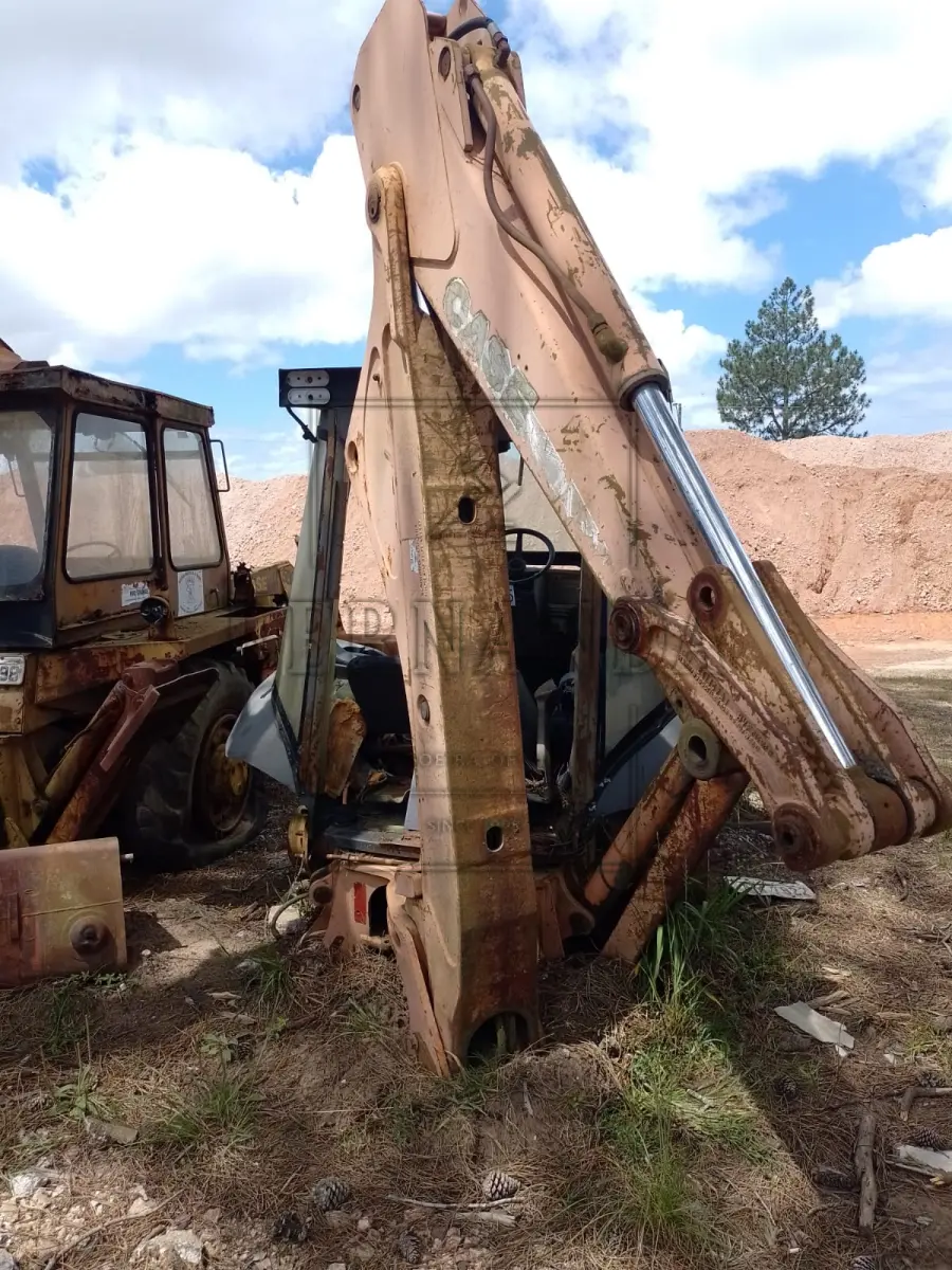 LOTE 075