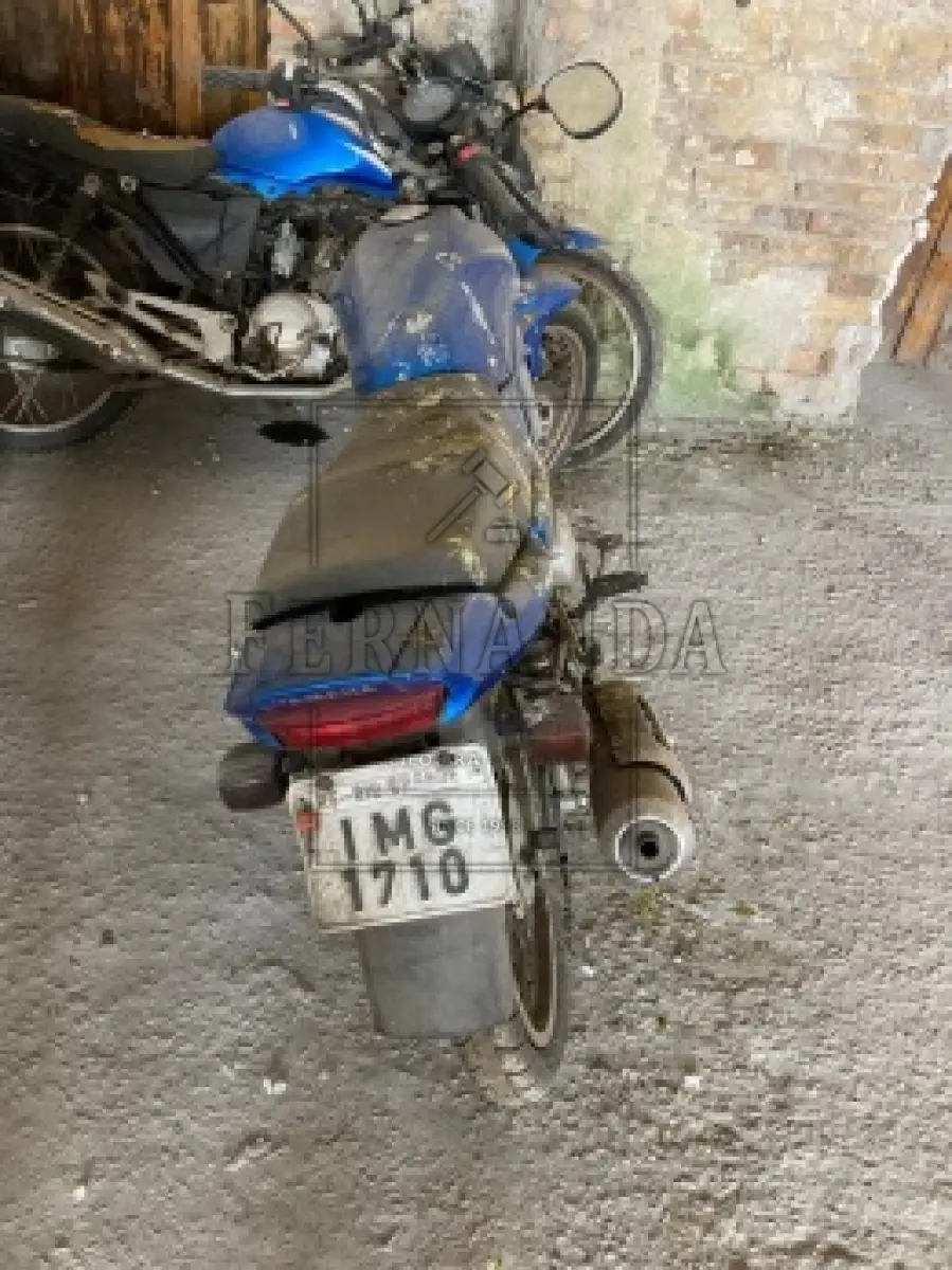 LOTE 001 - Yamaha/YBR 125 ED 2004/2005, placa IMG 1710, cor azul. Avaliada em R$ 150,00.