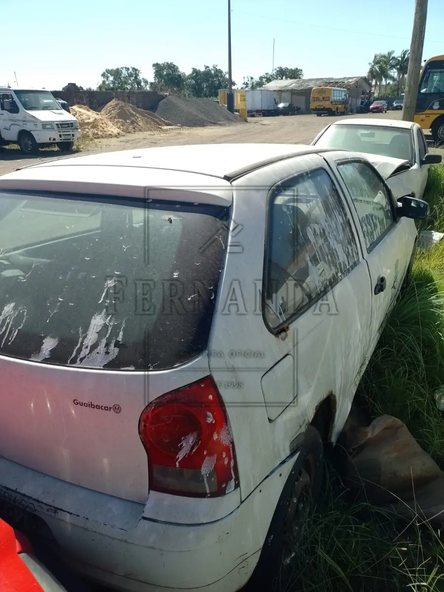 LOTE 012 - Veículo VW/ Gol 1.0 G IV, Ano/modelo 2011/2011, Placa  IRQ3484. Avaliado em R$ 2.600,00.