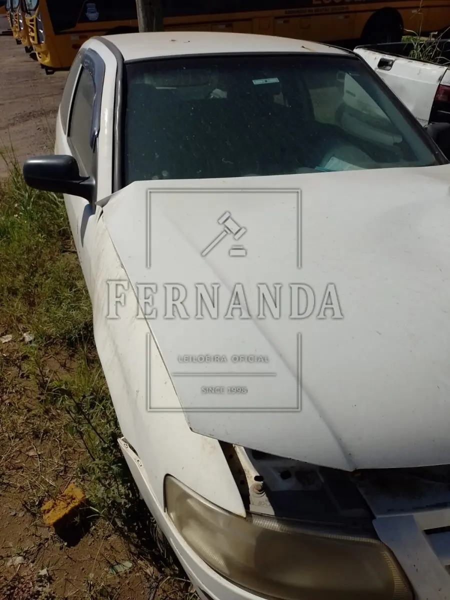 LOTE 009 - Veículo VW/ Gol 1.0 G IV, Ano/modelo 2011/2011, Placa IRQ3420. Avaliado em R$ 1.700,00.