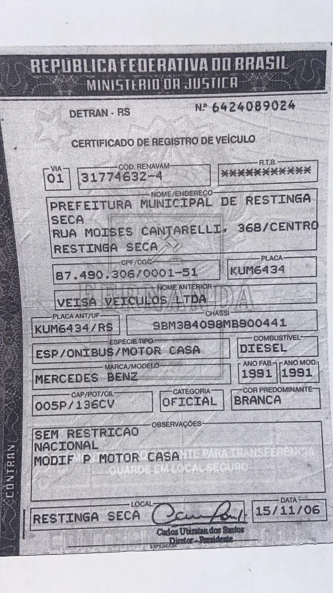 LOTE 005 - Veículo Ônibus, marca Mercedes Benz, ano 1991, cor branca combustível diesel, fabricação nacional e modificado para motor home. Avaliado em R$ 20.000,00.