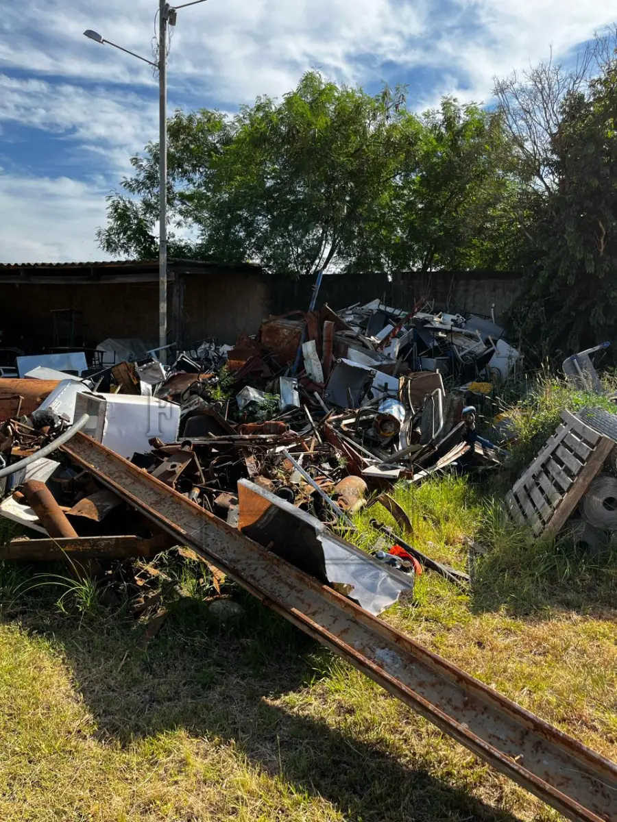 LOTE 042