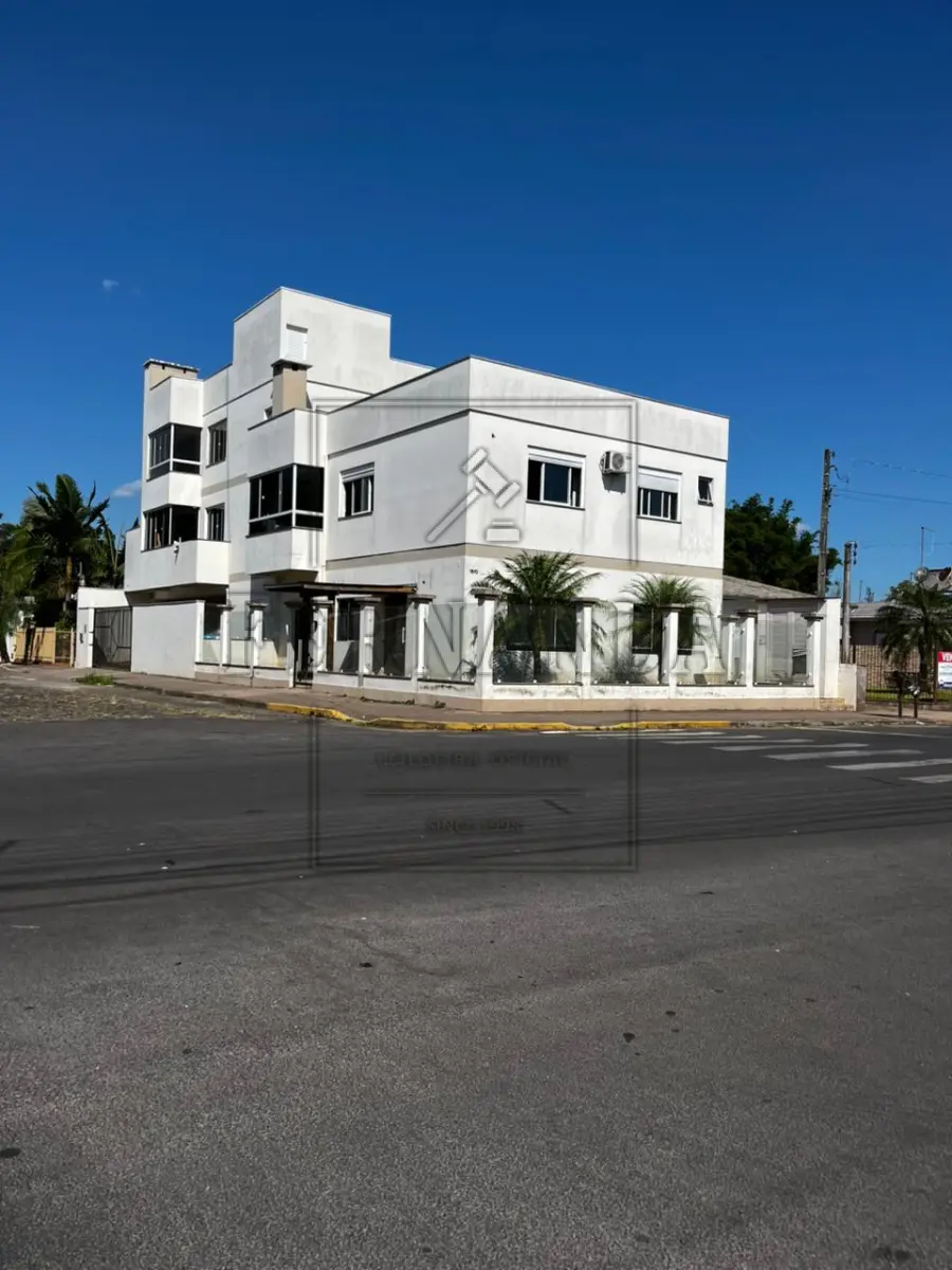 LOTE 006 - MONTENEGRO/RS - Box 02 do Edifício Feron, Rua Bento Gonçalves, 1510,  Montenegro/RS. Imóvel matricula nº 51.121. Avaliado em R$ 30.000,00. 2° Leilão.