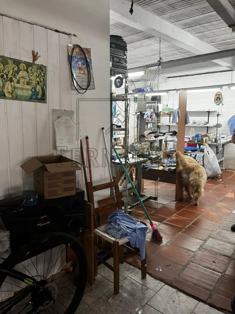 LOTE 001 - BARÃO/RS - Imóvel  está  situado  na  Rua Raimundo Hartmann, nº 373, Centro, Barão – RS. Matrícula n° 9116. Avaliado em R$ 850.000,00.