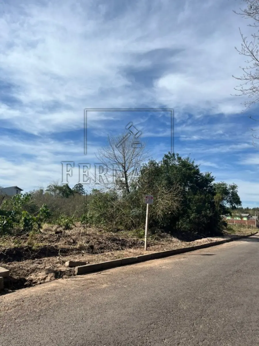 LOTE 003 - MONTENEGRO/RS: Terreno, sem benfeitorias, com área superficial de 360,00m². Imóvel de Matrícula n° 35.497 do Cartório de Registro de Imóveis de Montenegro.  Avaliado em R$ 100.000,00. 2° Leilão