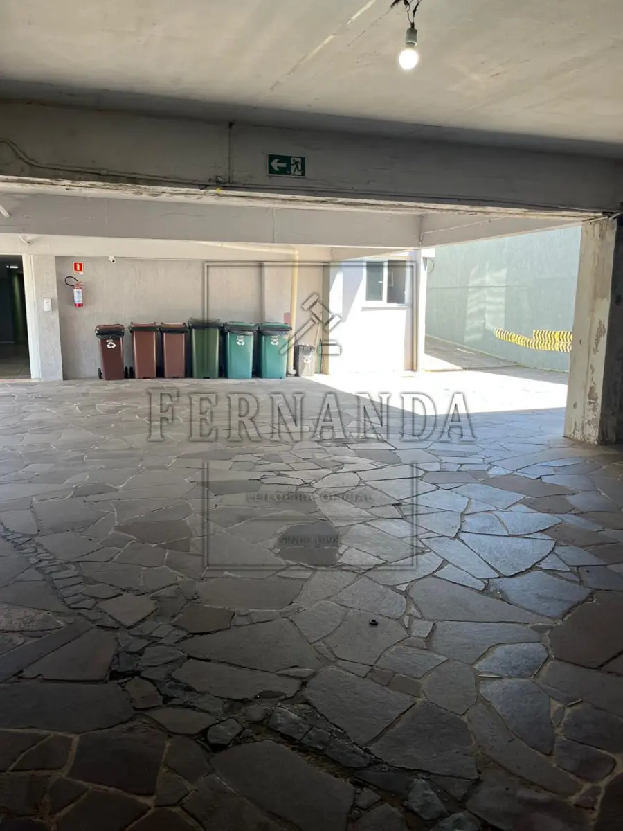 LOTE 002 - CANOAS/RS - Apartamento 1201 e 1301 (triplex), localizado na Rua General Salustiano n°452, Edifício Los Angeles, Canoas/RS. Área privativa de 412m². Matrícula n° 42.011 do Registro de Imóveis de Canoas. Avaliado em R$ 2.100.000,00. 1° Leilão.