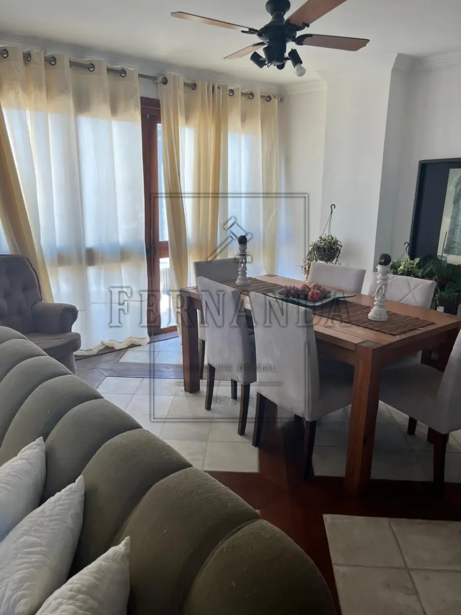 LOTE 002 - CANOAS/RS - Apartamento 1201 e 1301 (triplex), localizado na Rua General Salustiano n°452, Edifício Los Angeles, Canoas/RS. Área privativa de 412m². Matrícula n° 42.011 do Registro de Imóveis de Canoas. Avaliado em R$ 2.100.000,00. 1° Leilão.