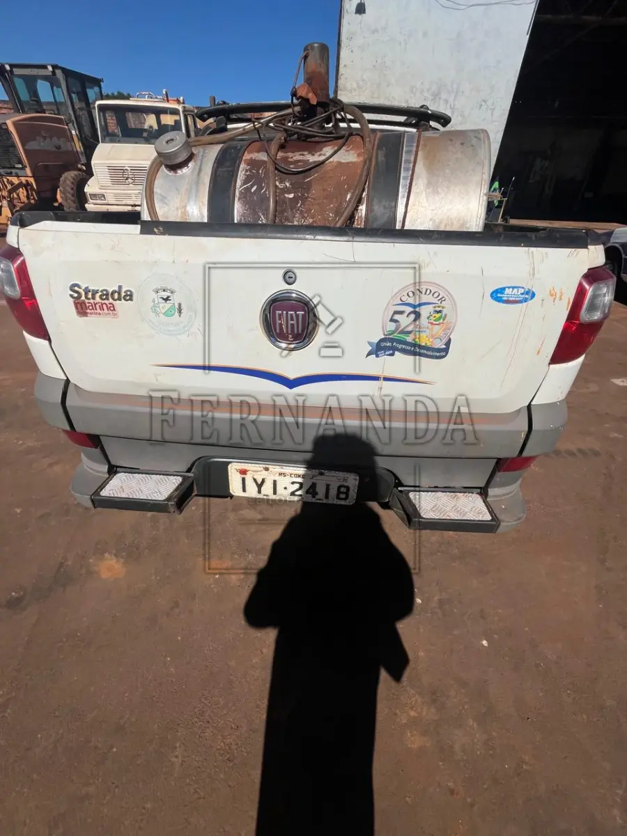 LOTE 011 - FIAT STRADA WORKING HARD CD ANO 2017/2018 PLACAS IYI-2418, renavam 01142065399, avaliação R$ 33.000,00
