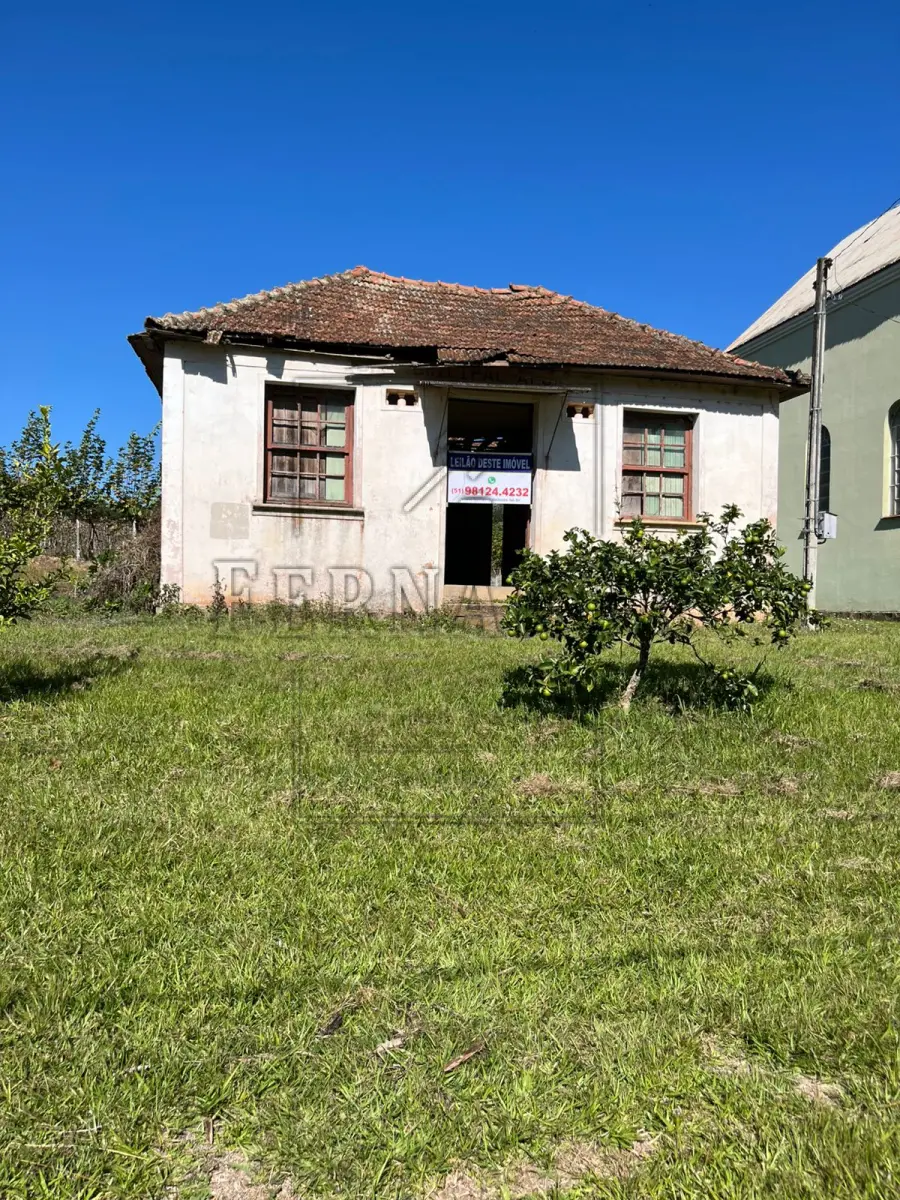 LOTE 004 - IMÓVEL EM SANTA TEREZA/RS: Terreno de 1200m² e Prédio da Antiga Escola Municipal de Ensino Fundamental Afonso Celso, da Linha Graciema Alta. Avaliado em R$ 100.000,00. ACEITA-SE PARCELAMENTO