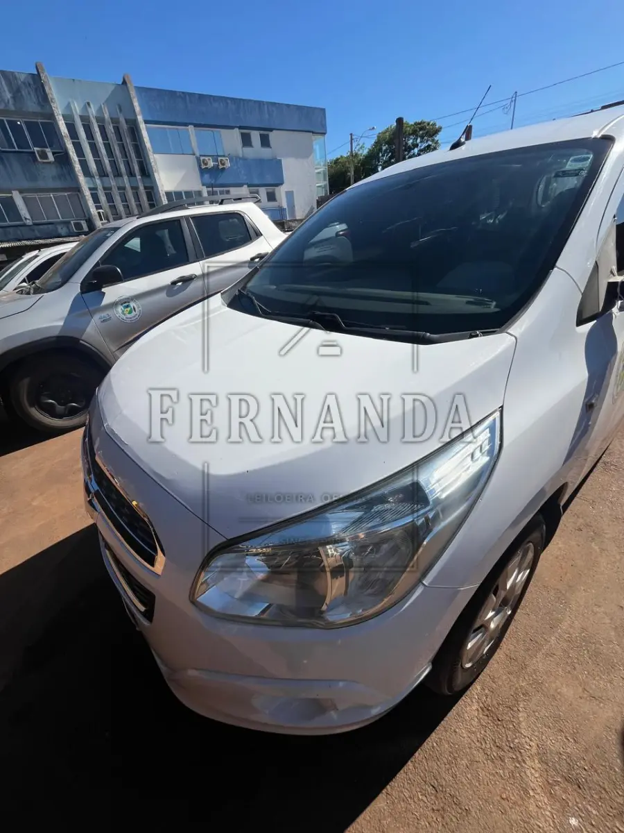 LOTE 007 - CHEVROLET SPIN 1.8L MT LT ANO 2014 PLACAS IVR-8124, renavam 01011845323, avaliação R$ 18.500,00