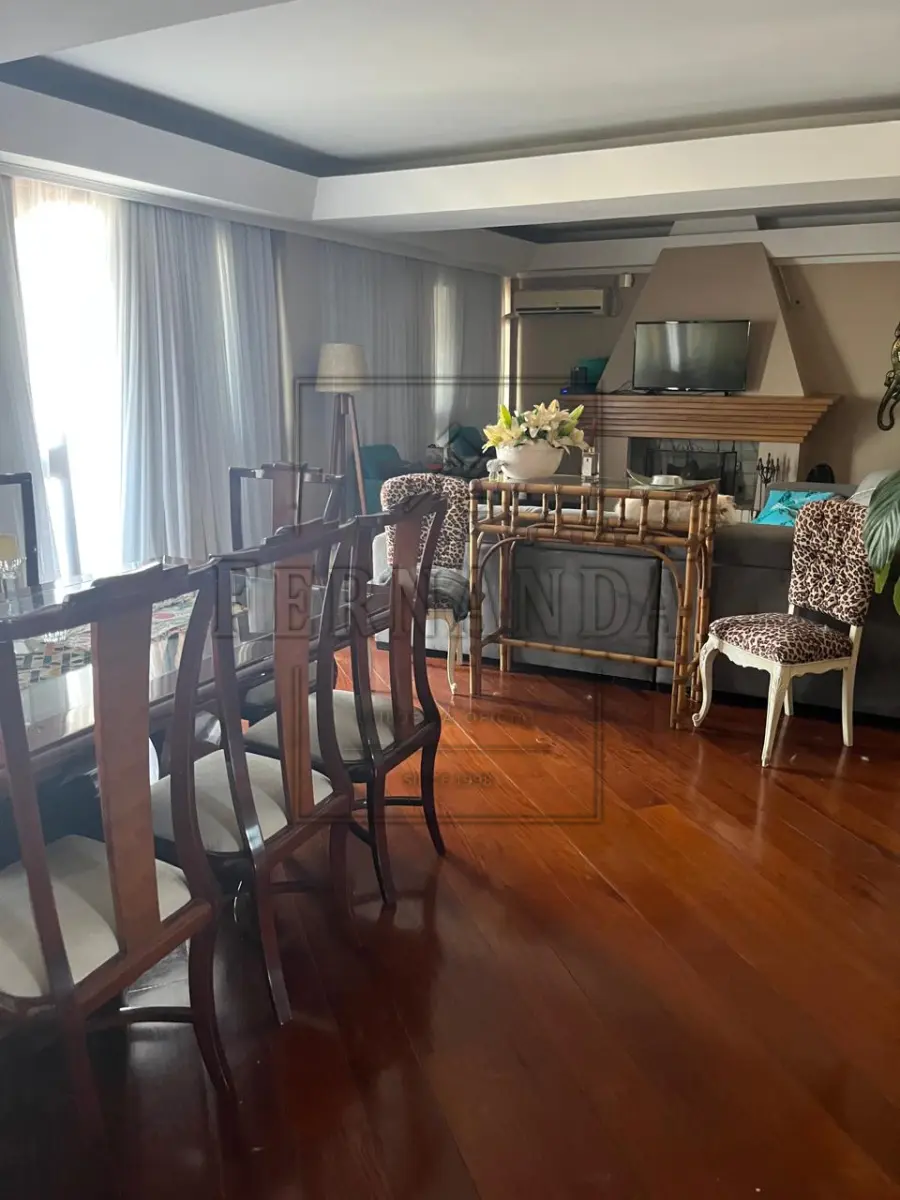 LOTE 002 - CANOAS/RS - Apartamento 1201 e 1301 (triplex), localizado na Rua General Salustiano n°452, Edifício Los Angeles, Canoas/RS. Área privativa de 412m². Matrícula n° 42.011 do Registro de Imóveis de Canoas. Avaliado em R$ 2.100.000,00. 1° Leilão.