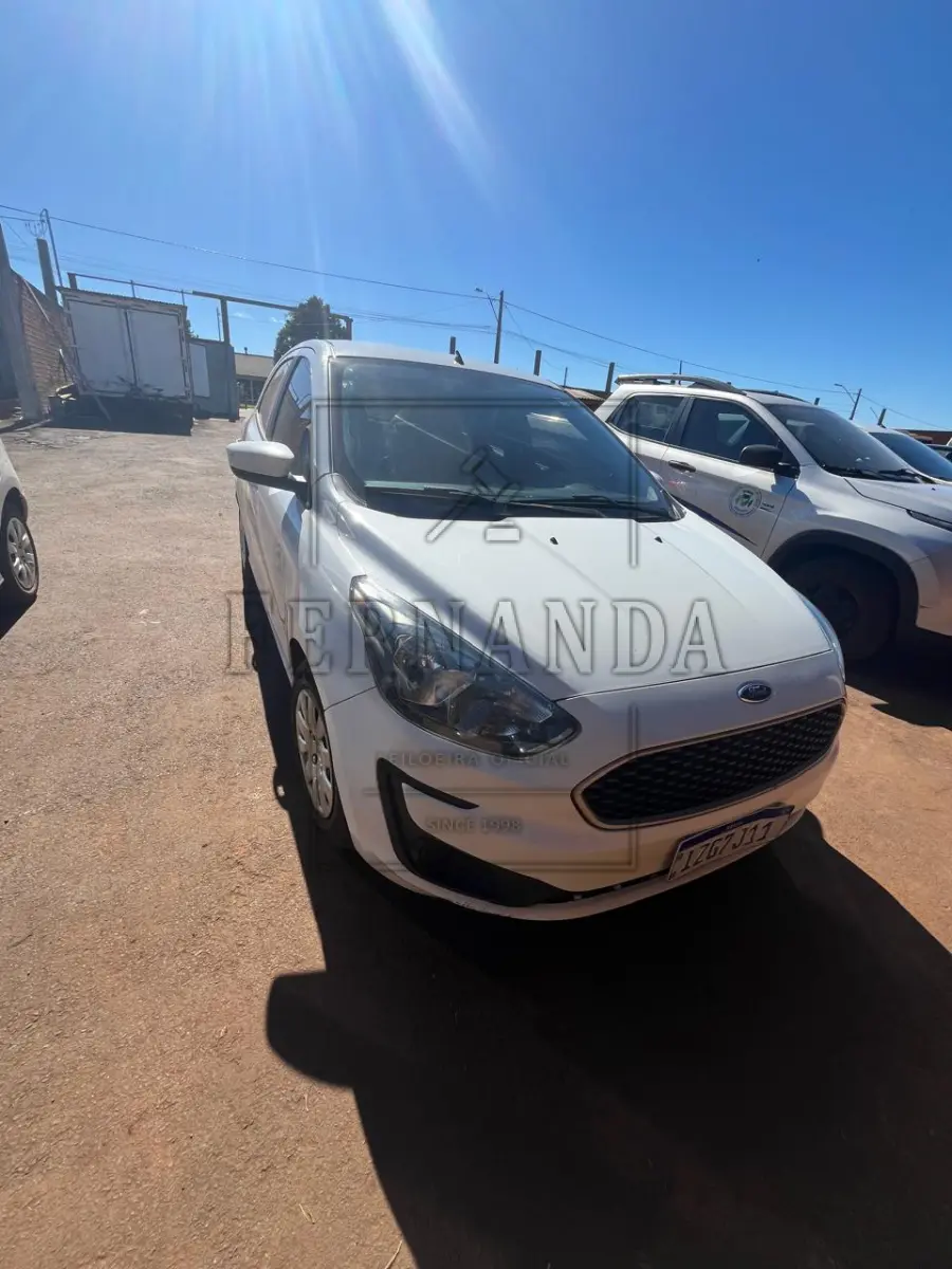 LOTE 009 - FORD KA 1.5 SE 5P, ANO 2018/2019 PLACAS IZG7J11, renavam 01190045602, avaliação R$ 19.000,00