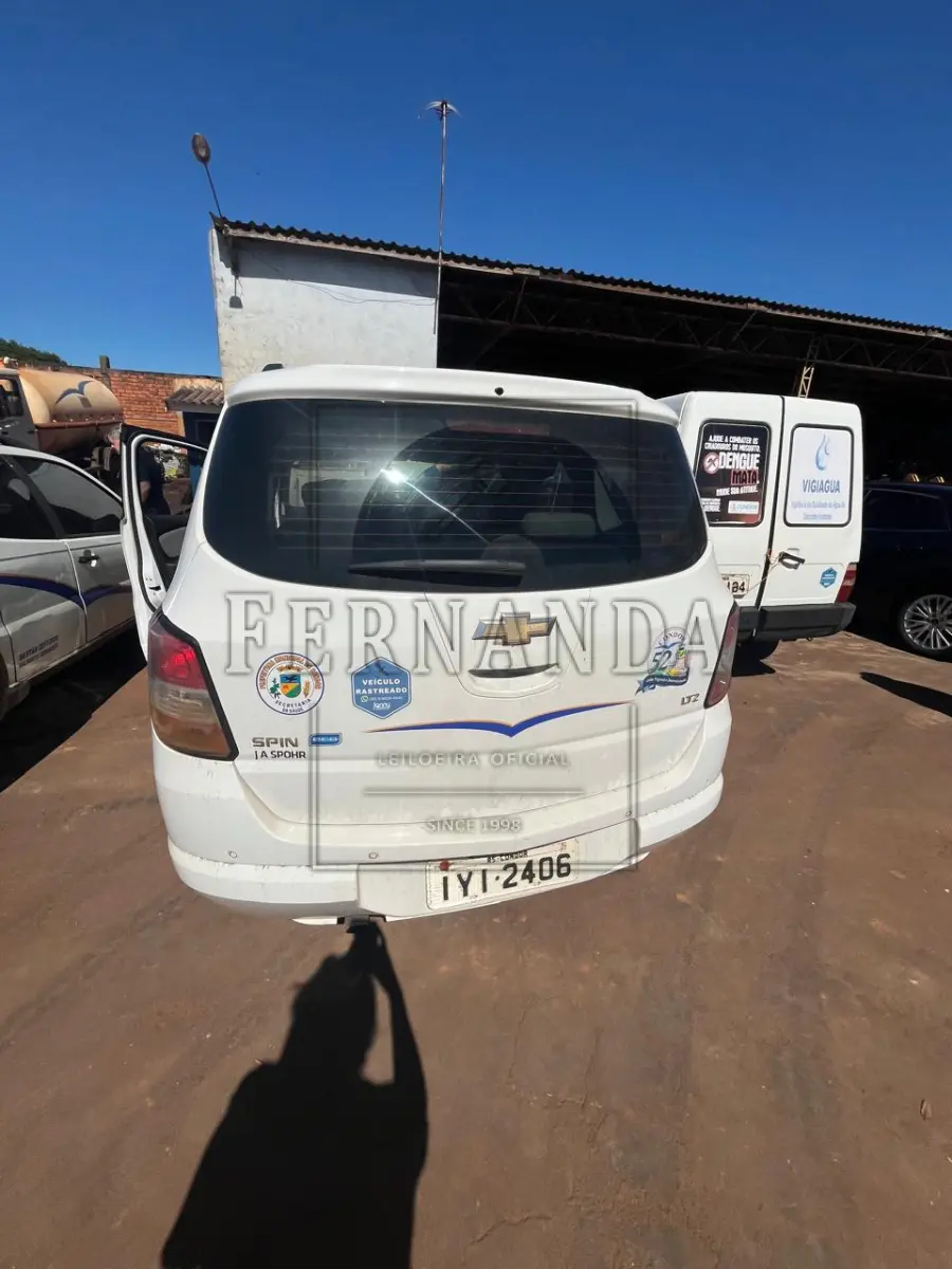 LOTE 016 - CHEVROLET SPIN 1.8 MECANICO LTZ ANO 2018 PLACAS IYI2406, renavam 01142065887, avaliação R$ 26.000,00