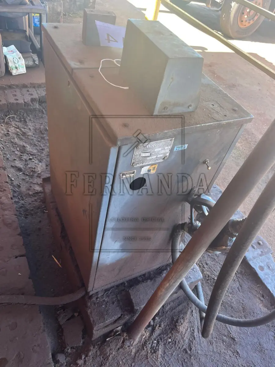 LOTE 014 - BOMBA DE COMBUSTIVEL, avaliação R$ 2.200,00
