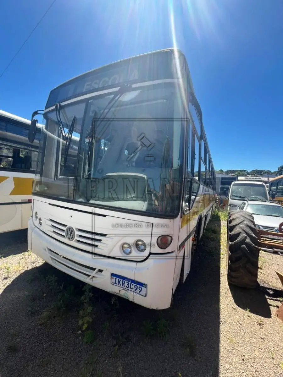 LOTE 012 - ÔNIBUS VOLKSWAGEN 17210 NEOBUS MEGA, ANO 2002, RENAVAM 00783556080, PLACAS IKR3C99 VALOR MÍNIMO DO LOTE: R$ 8.000,00 (OITO MIL REAIS).