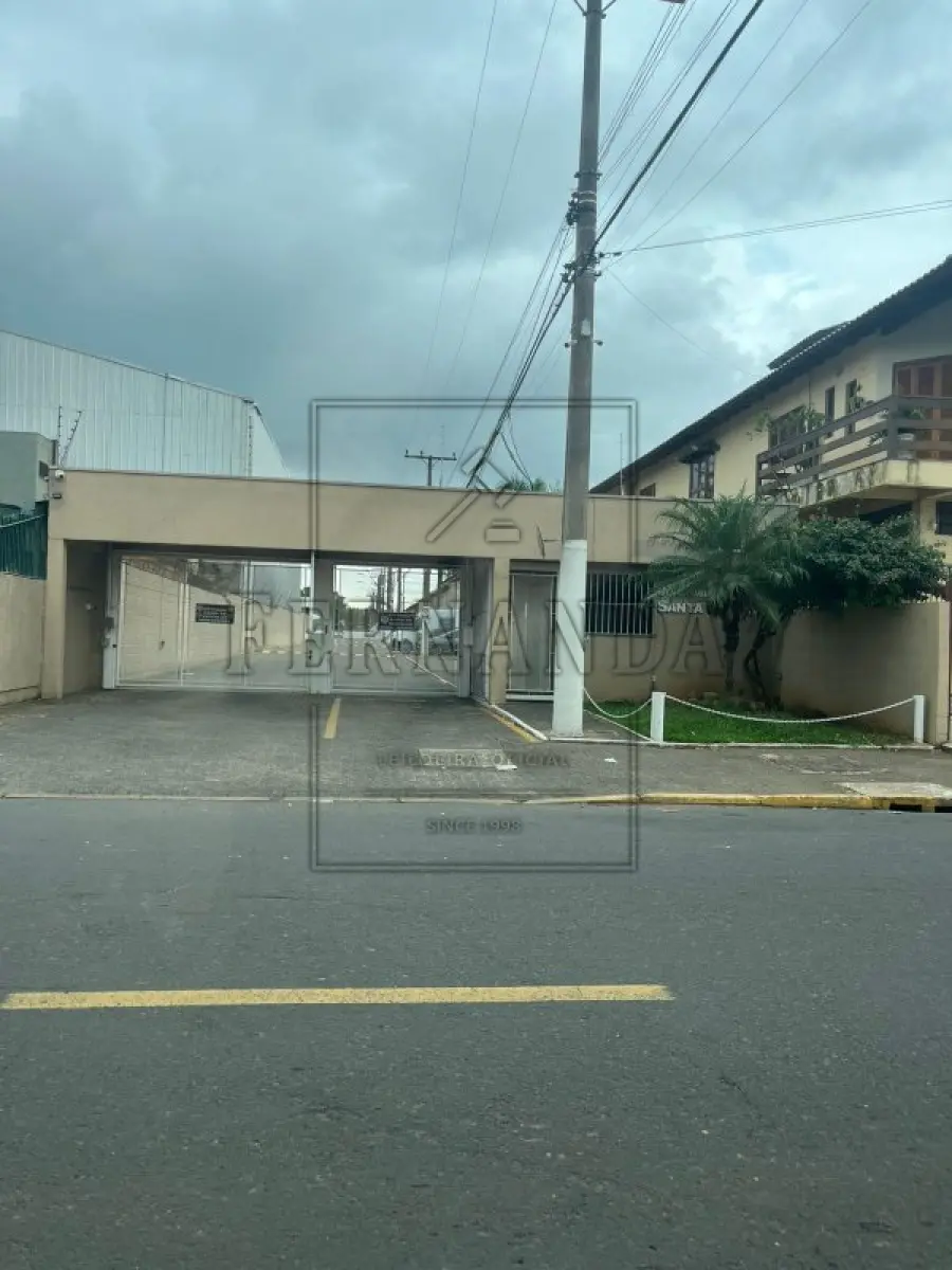 LOTE 003 - Imóvel matrícula 91.584, um espaço de estacionamento descoberto nº 24, localizado na Rua Pistoia, 830, Condomínio Residencial Santa Clara, Rio Branco, Canoas, avaliado em R$ 29.000,00 (vinte e nove mil reais);