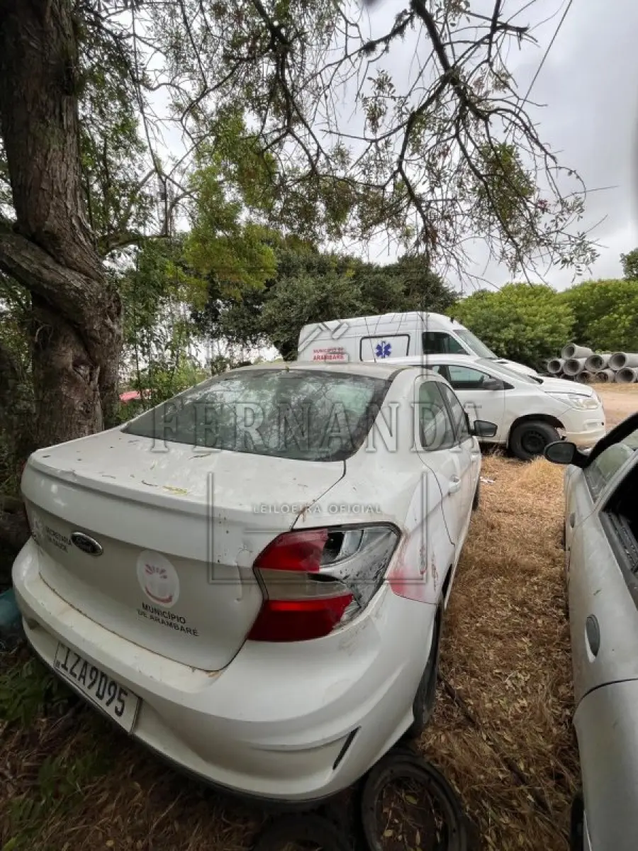 LOTE 007 - FORD KA SE 1.0 SD, placa IZA9D95, renavam 01178226430,ano/modelo 2018/2019 R$ 26.300,00