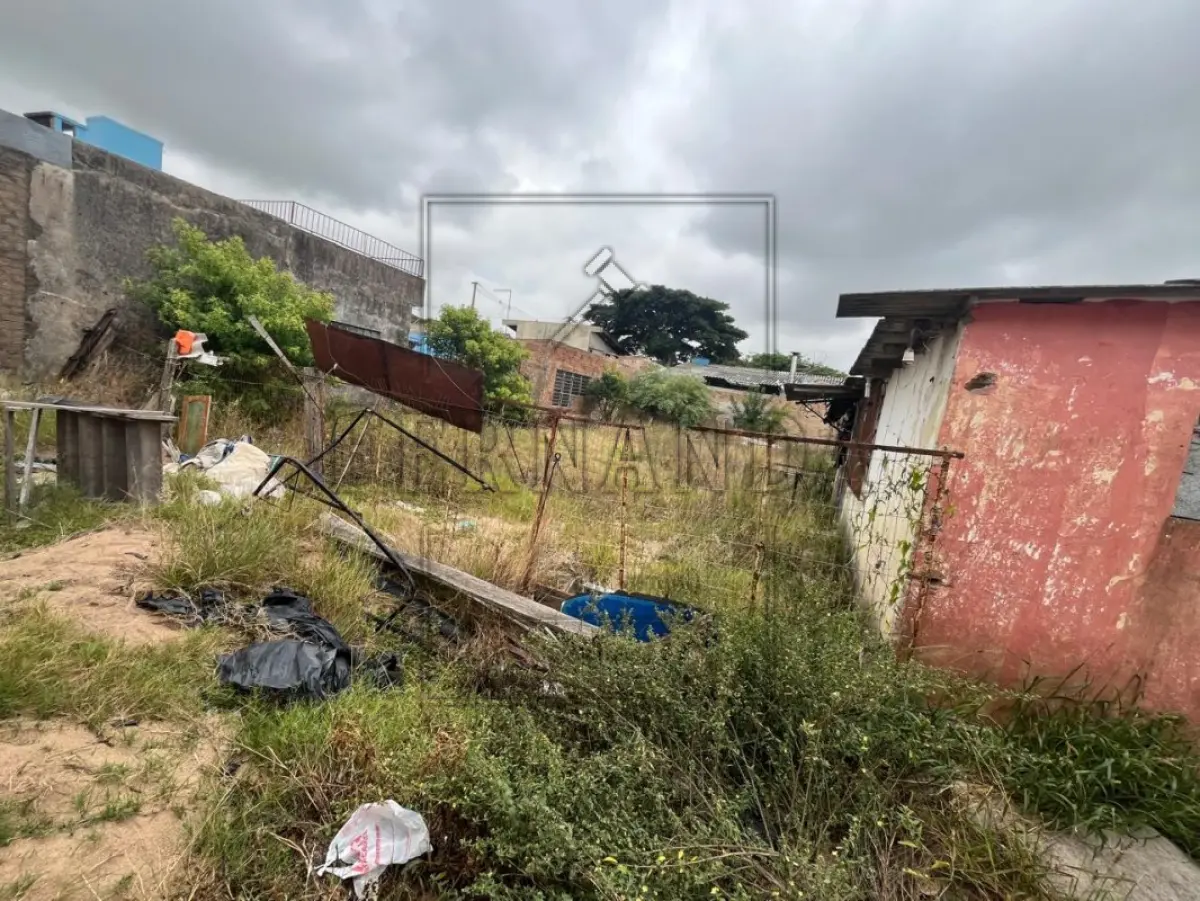 LOTE 011 - Imóvel situado na Rua da Praia – Calçadão, de Arambaré/RS R$ 937.973,61