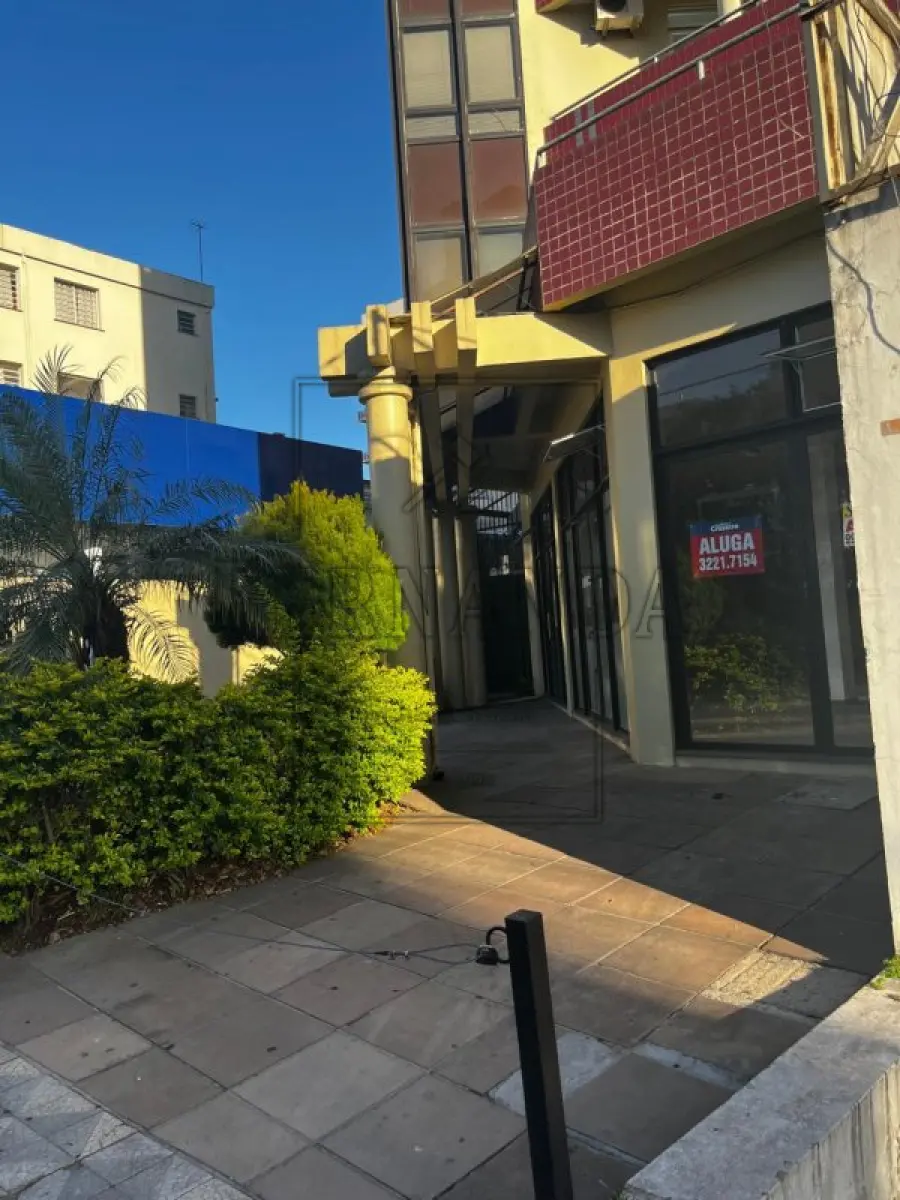 LOTE 002 - Sala Comercial Av. Presidente Vargas, nº 2135/503 - Centro - Santa Maria/RS  Matrícula nº 78.048 R$ 198.750,00.