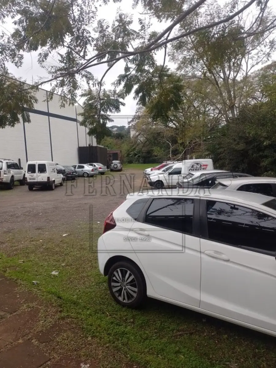 LOTE 002 - NOVO HAMBURGO -Imóvel Localizado na Av. Nações Unidas, s/n, Industrial. Imóvel com 1.145,51m². Desocupado. Matrícula n°117985. Avaliado em R$ 822.785,47.