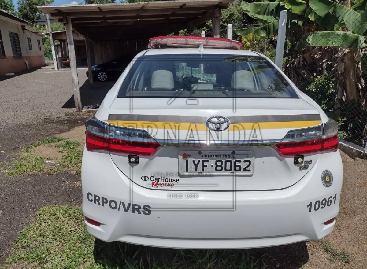 LOTE 040 - VEÍCULO TOYOTA/COROLLA XEI 2.0 FLEX, PLACA: IYF8062, ANO: 2017