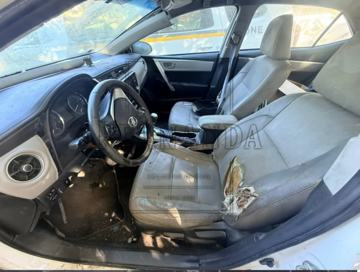 LOTE 024 - VEÍCULO TOYOTA/COROLLA XEI 2.0 FLEX, PLACA: IYF7441, ANO: 2017