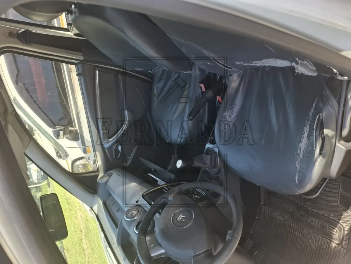 LOTE 003 - VEÍCULO RENAULT/DUSTER 16 D 4X2, PLACA: IWD8582, ANO: 2014