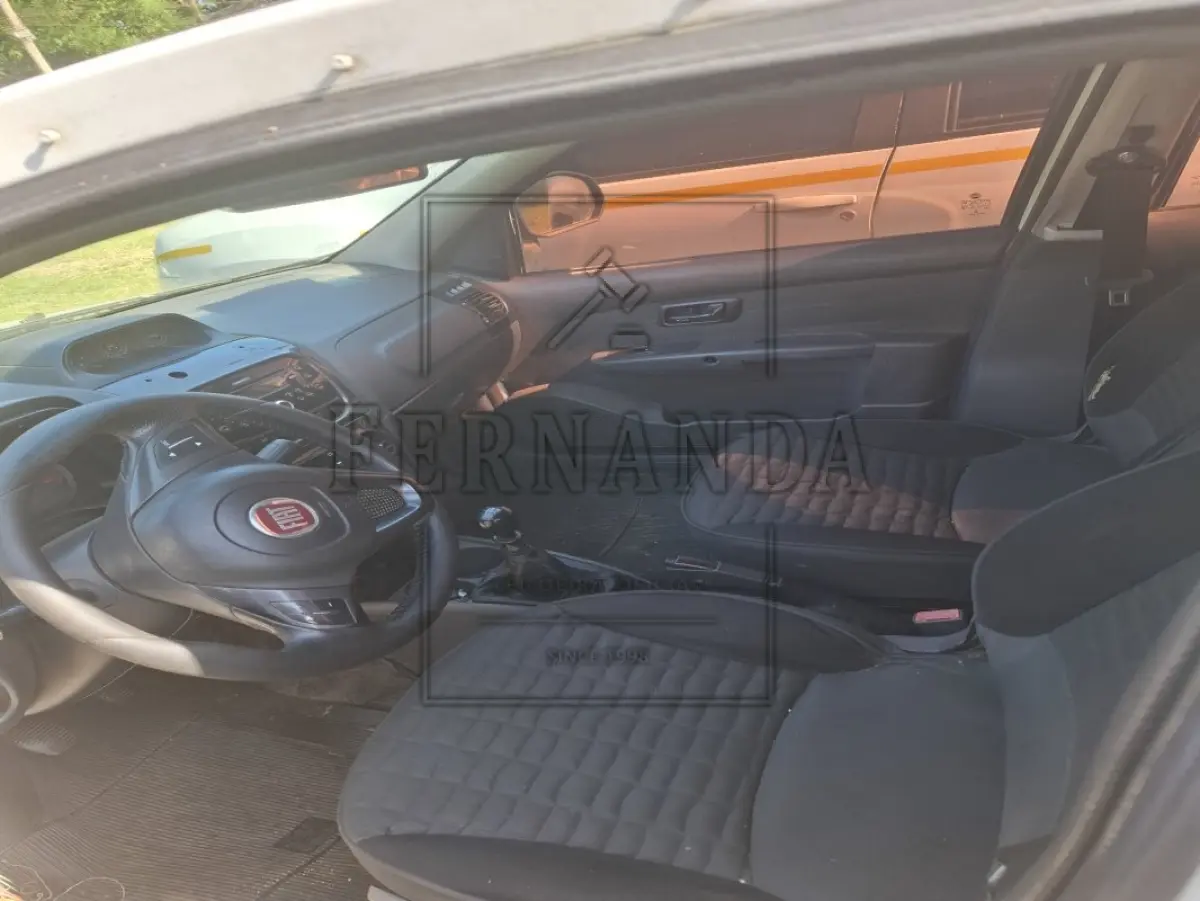 LOTE 006 - VEÍCULO FIAT/WEEKEND ADVENTURE, PLACA: IYS9185, ANO: 2018