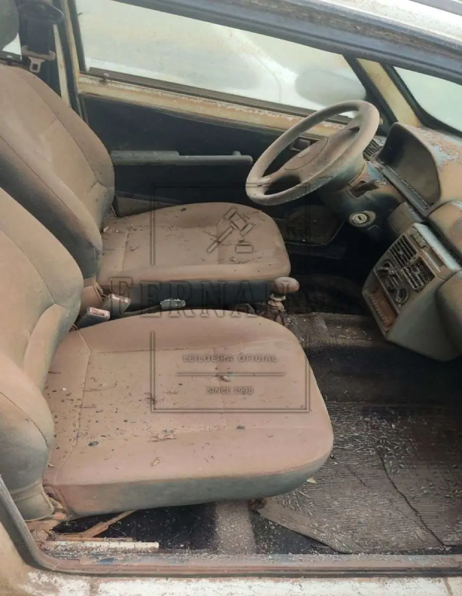 LOTE 014 - VEÍCULO FIAT/UNO MILLE ECONOMY, PLACA: IPO9136, ANO: 2009