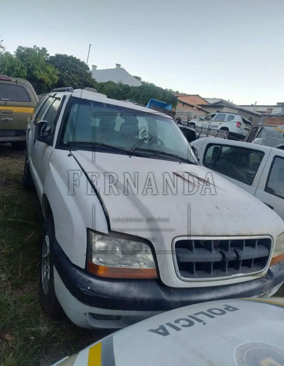 LOTE 022 - VEÍCULO GM/BLAZER TORNADO, PLACA: JBM1F77, ANO: 2005