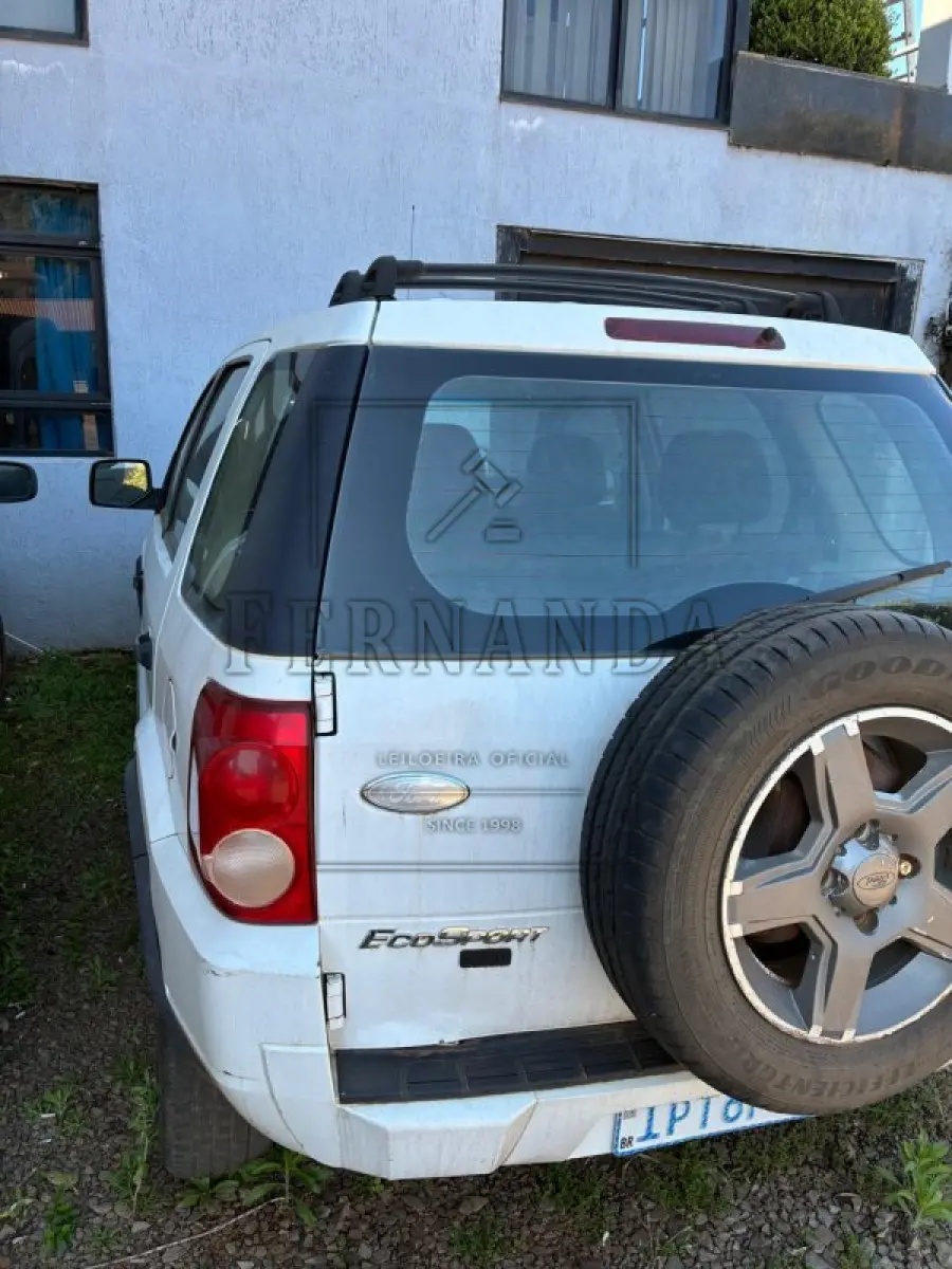 LOTE 008 - Ford EcoSport, ano 2009, flex, placas IPT6F55. Avaliado em R$ 10.000,00.