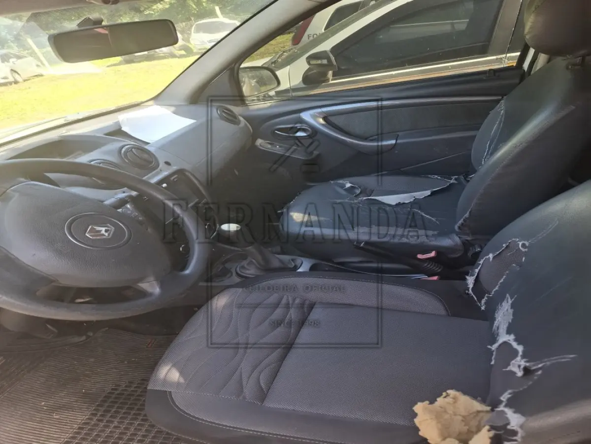 LOTE 004 - VEÍCULO RENAULT/DUSTER 16 D 4X2, PLACA: IWC7253, ANO: 2014