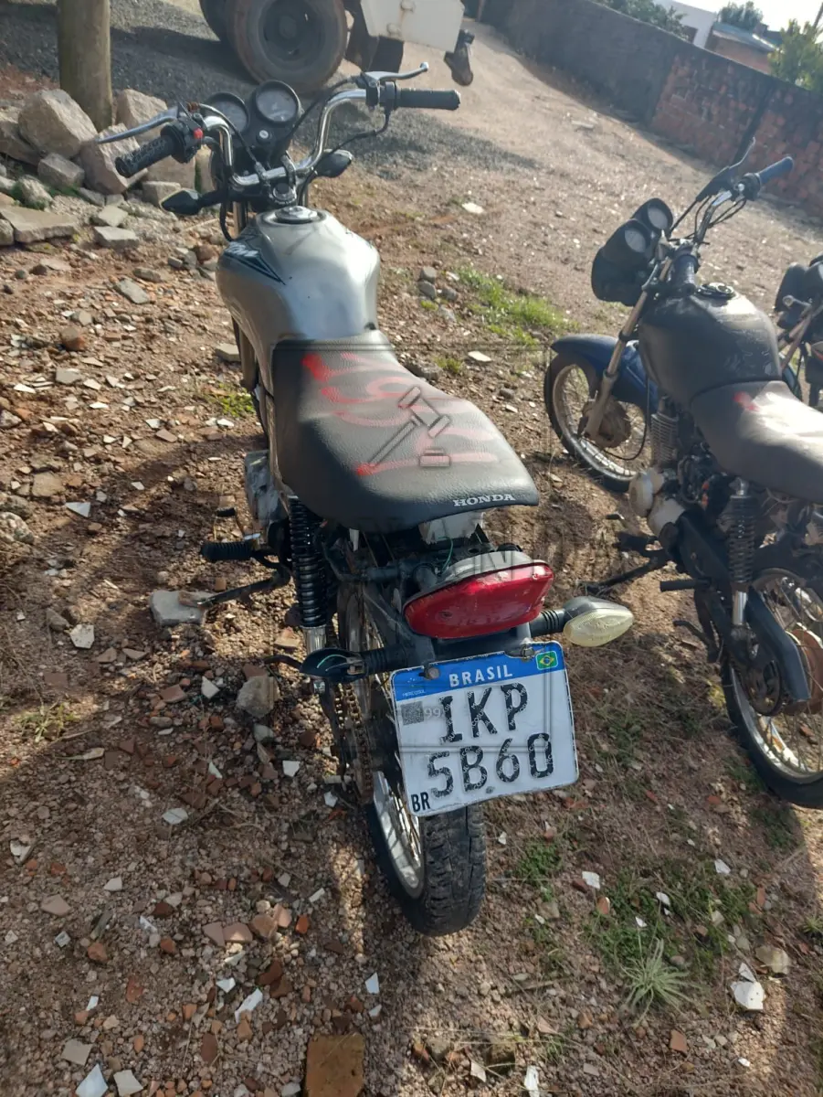 LOTE 0077