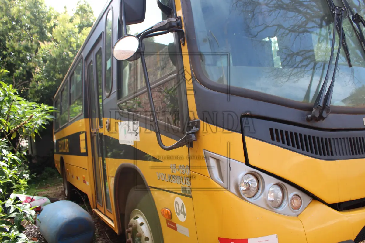 LOTE 001 - Um Ônibus VW / 15.190 EOD Escolar HD placas ITJ1367 ano 2012 48P / 186 CV, Chassi 9532E82W3CR246238