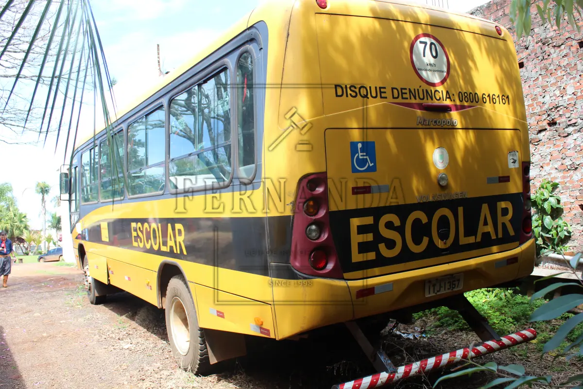 LOTE 001 - Um Ônibus VW / 15.190 EOD Escolar HD placas ITJ1367 ano 2012 48P / 186 CV, Chassi 9532E82W3CR246238
