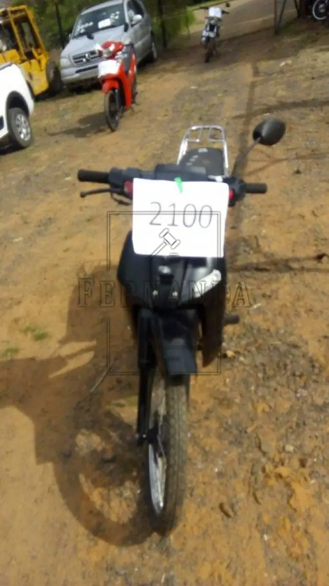 LOTE 2100