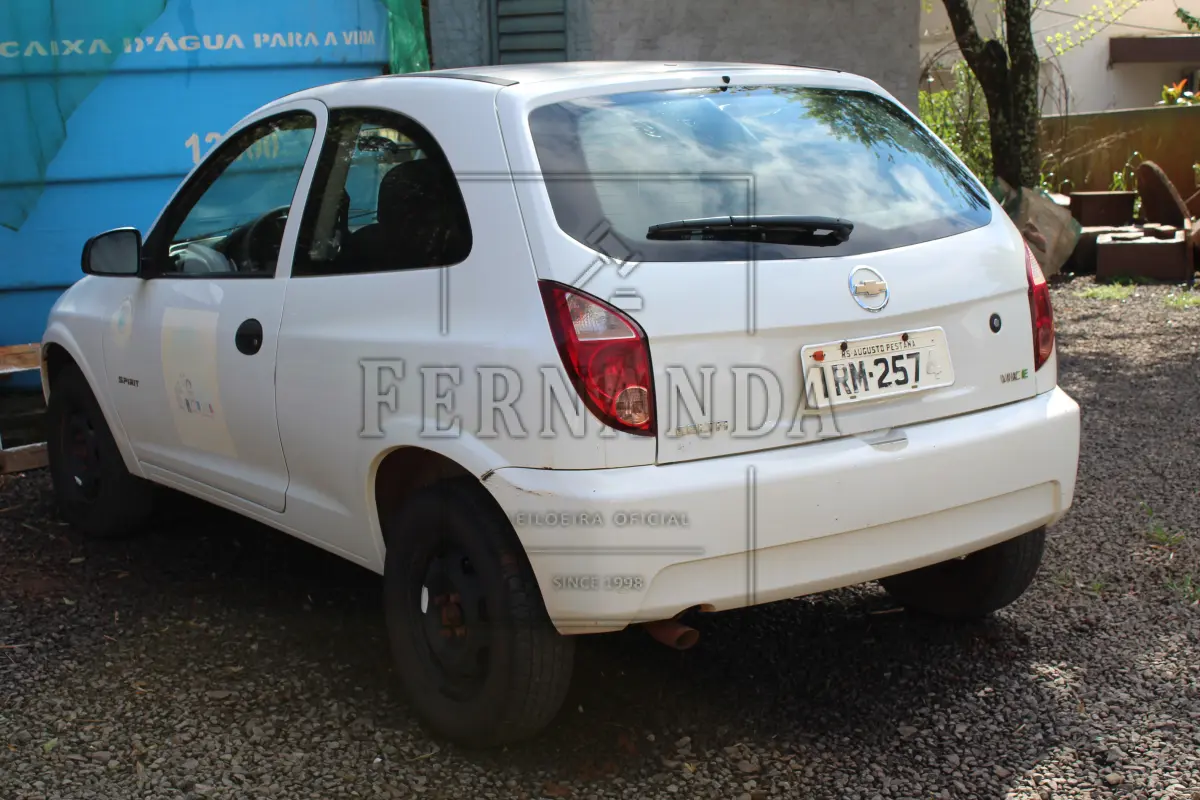 LOTE 002 - Automóvel Celta 2pt Spirit placas IRM2574 ano 2010 modelo 2011, Chassi 9BGRX08FOBG239425