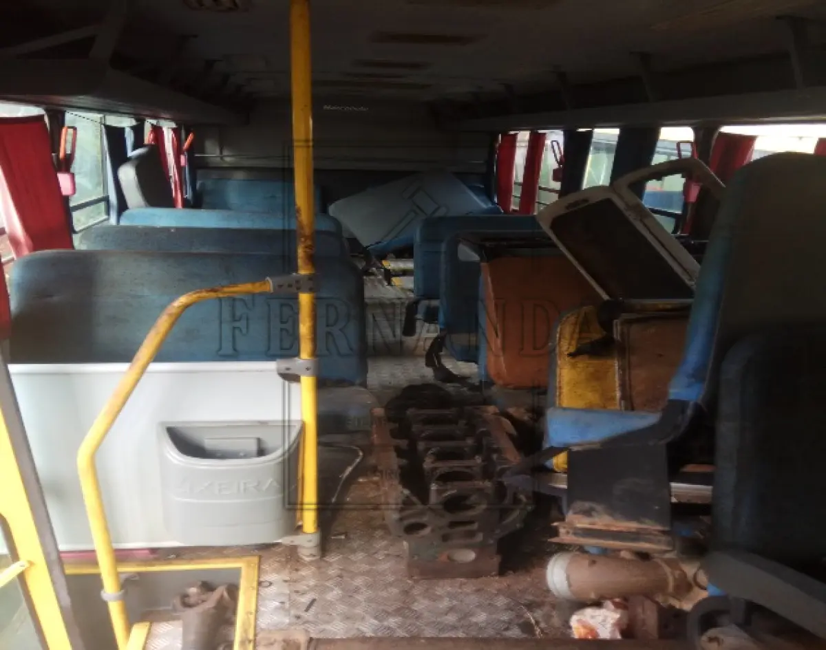LOTE 001 - Um veículo ônibus VW/15.190, 48 pas, 186 cv, placas ITV5021