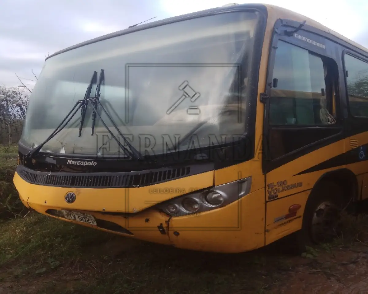 LOTE 001 - Um veículo ônibus VW/15.190, 48 pas, 186 cv, placas ITV5021