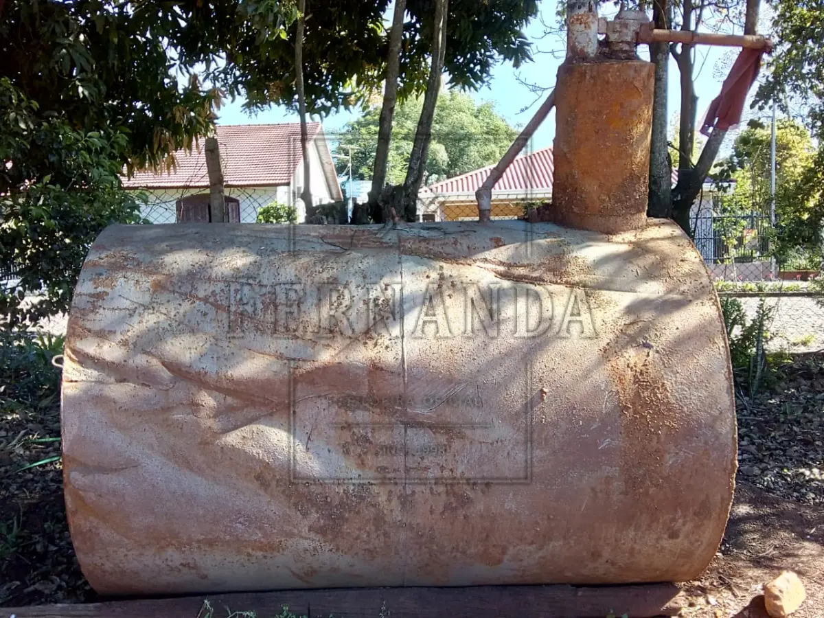 LOTE 006 - Sucatas