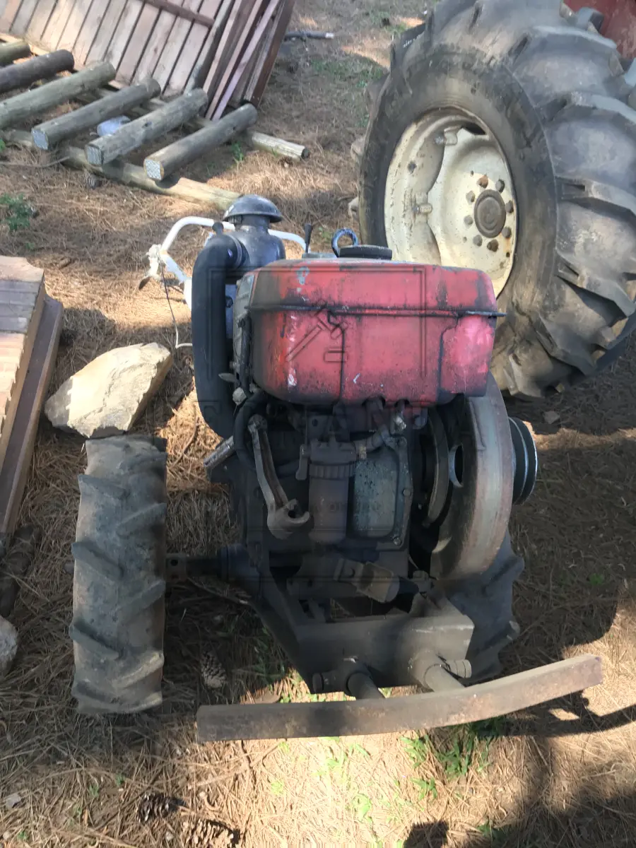 LOTE 014 - Microtrator Tobata Yanmar TC8
