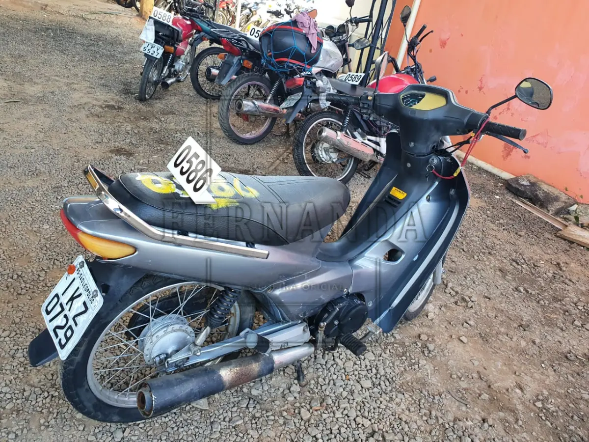 LOTE 0586