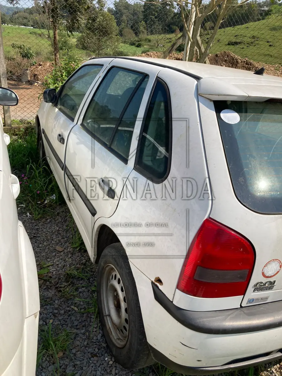 LOTE 001 - Veículo Gol 1.6 Power, placas IMQ 5314, ano/ modelo 2005/2005. Avaliado em R$ 2.500,00.
