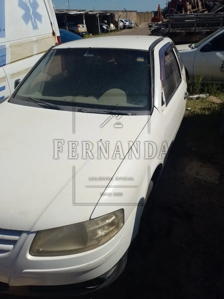 LOTE 010 - Veículo VW/ Gol 1.0 , Ano/modelo 2007/2008, Placa IOA5242. Avaliado em R$ 1.250,00.