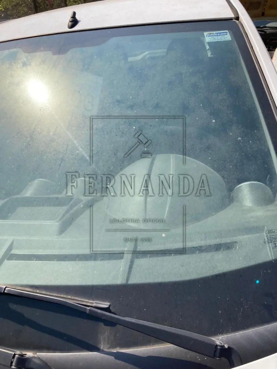 LOTE 003 - Veículo Fiesta 1.6, placa IST9259, ano/modelo 2012/2012. Avaliado em R$ 4.700,00.