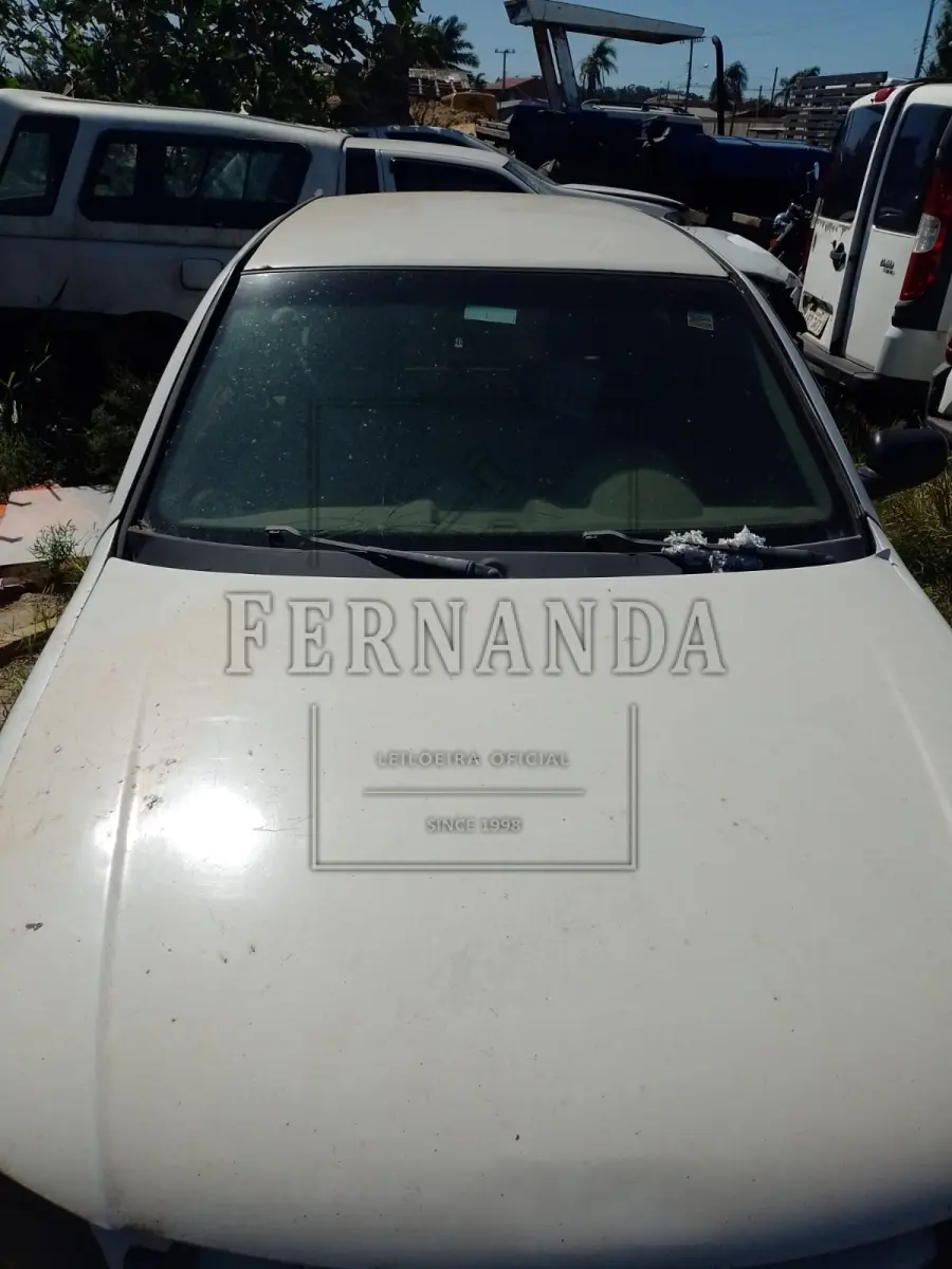 LOTE 011 - Veículo VW/ Gol 1.0 G IV, Ano/modelo 2011/2011, Placa IRQ6639. Avaliado em R$ 1.700,00.