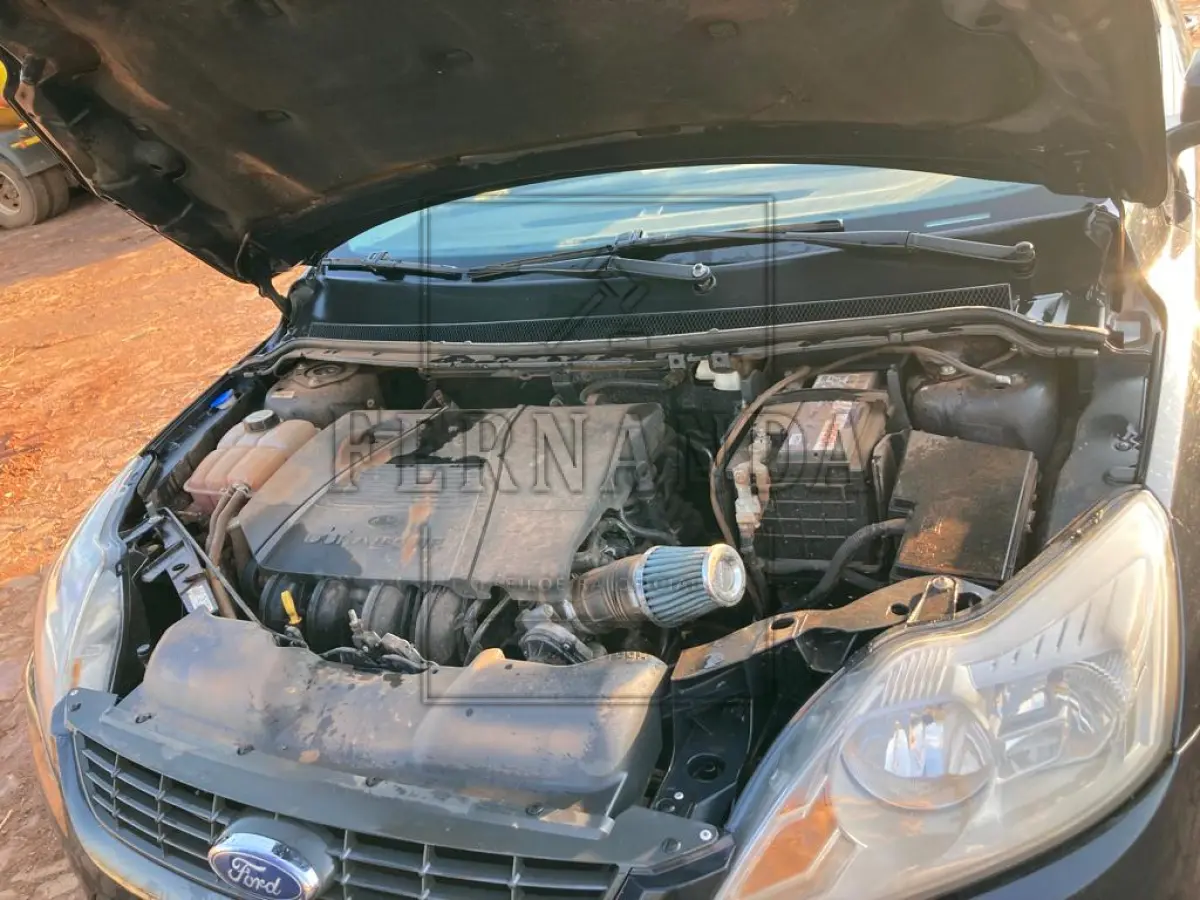 LOTE 002 - Ford Focus Sedan, ano/modelo 2008/2009, cor preta, motor 2.0, 145cv, gasolina, placa IPN 3H66, em circulação. Avaliado em R$ 16.300,00.